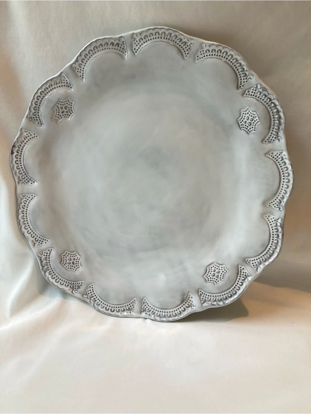 Vietri Incanto Lace European Dinner Plate 11.5”Gray White Italian Replacement
